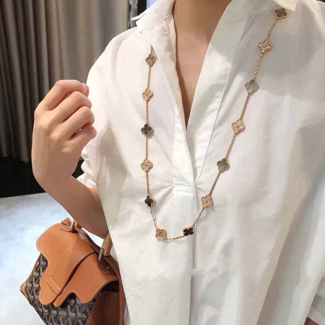 [⭐Haelin Jewelry]CLOVER 20 MOTIFS DARK MOP DIAMOND  NECKLACE