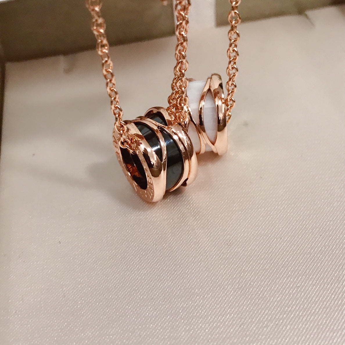 [⭐Haelin Jewelry]ZERO 1 FOUR BAND PINK GOLD CERAMIC