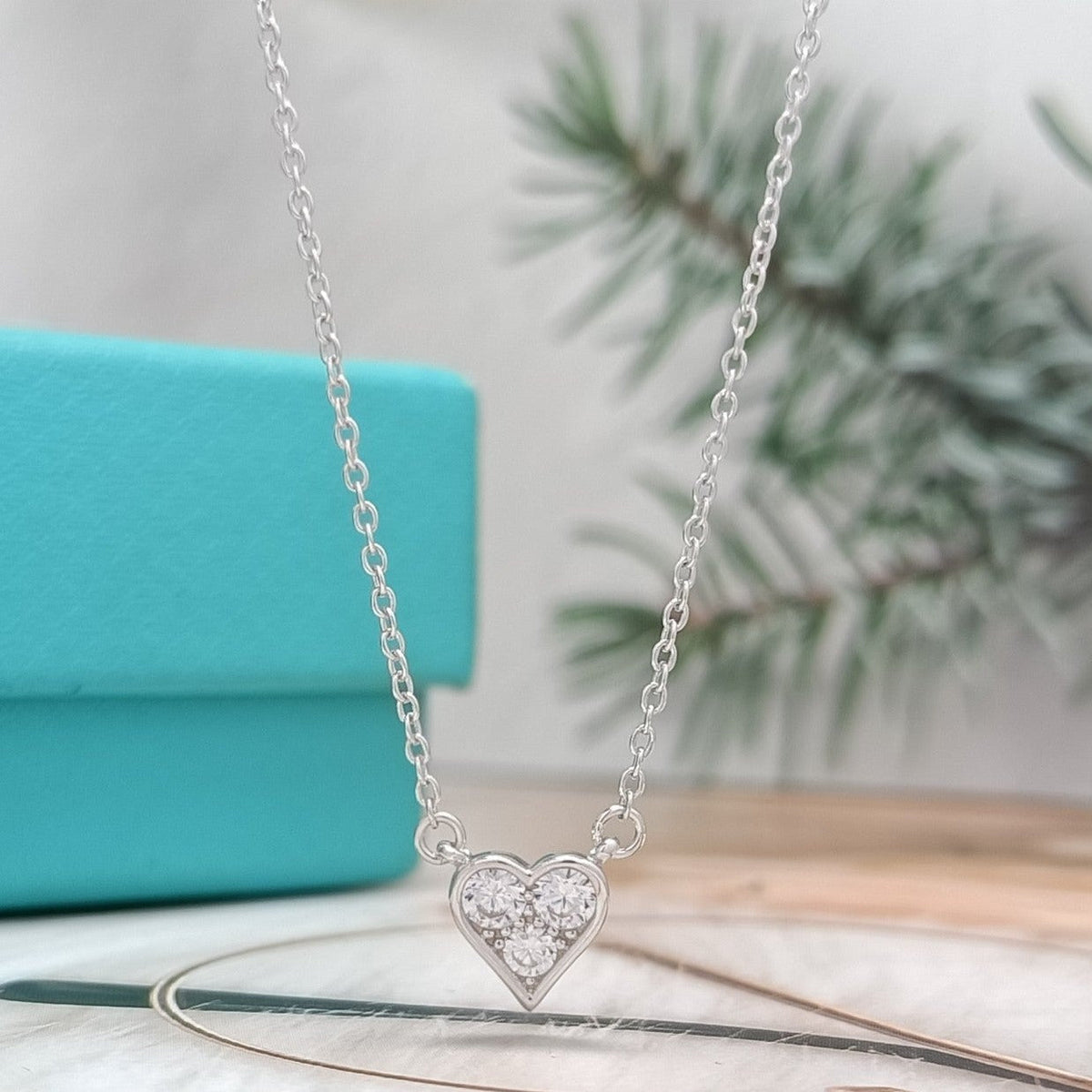 [Haelin Jewelry]HEART 3 DIAMONDS PEDANT NECKLACE