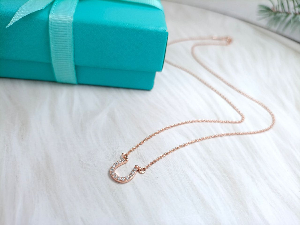 [Haelin Jewelry]U DIAMONDS PEDANT NECKLACE