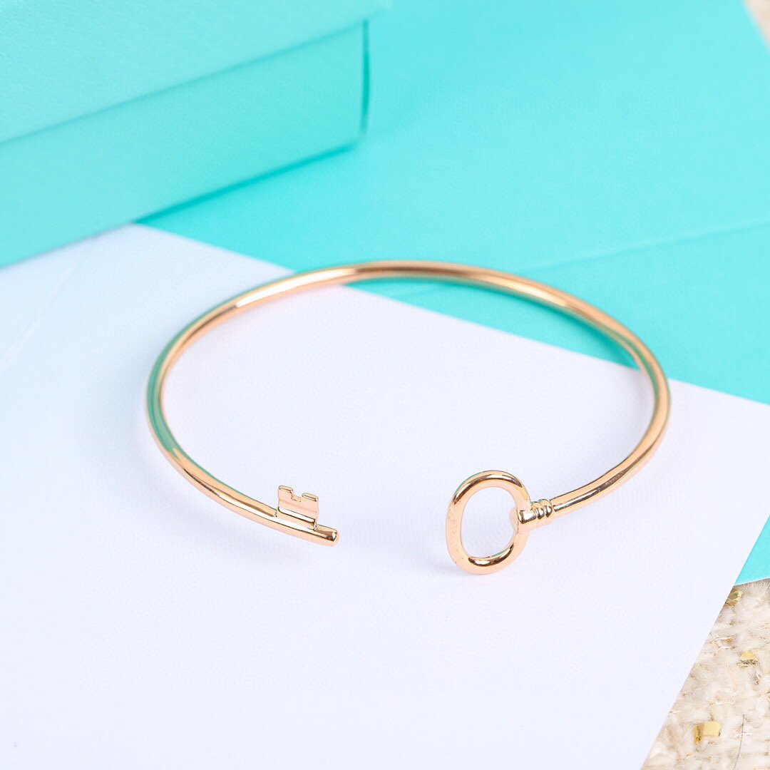 [Haelin Jewelry]KEY WIRE OVAL BRACELET