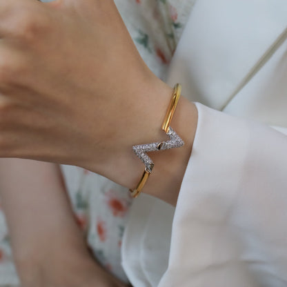 [⭐Haelin Jewelry]VOLTE UPSITE DOWN GOLD DIAMOND BRACELET