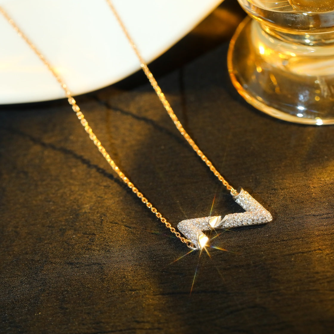 [⭐Haelin Jewelry]VOLT SILVER DIAMOND PEDANT NECKLACE
