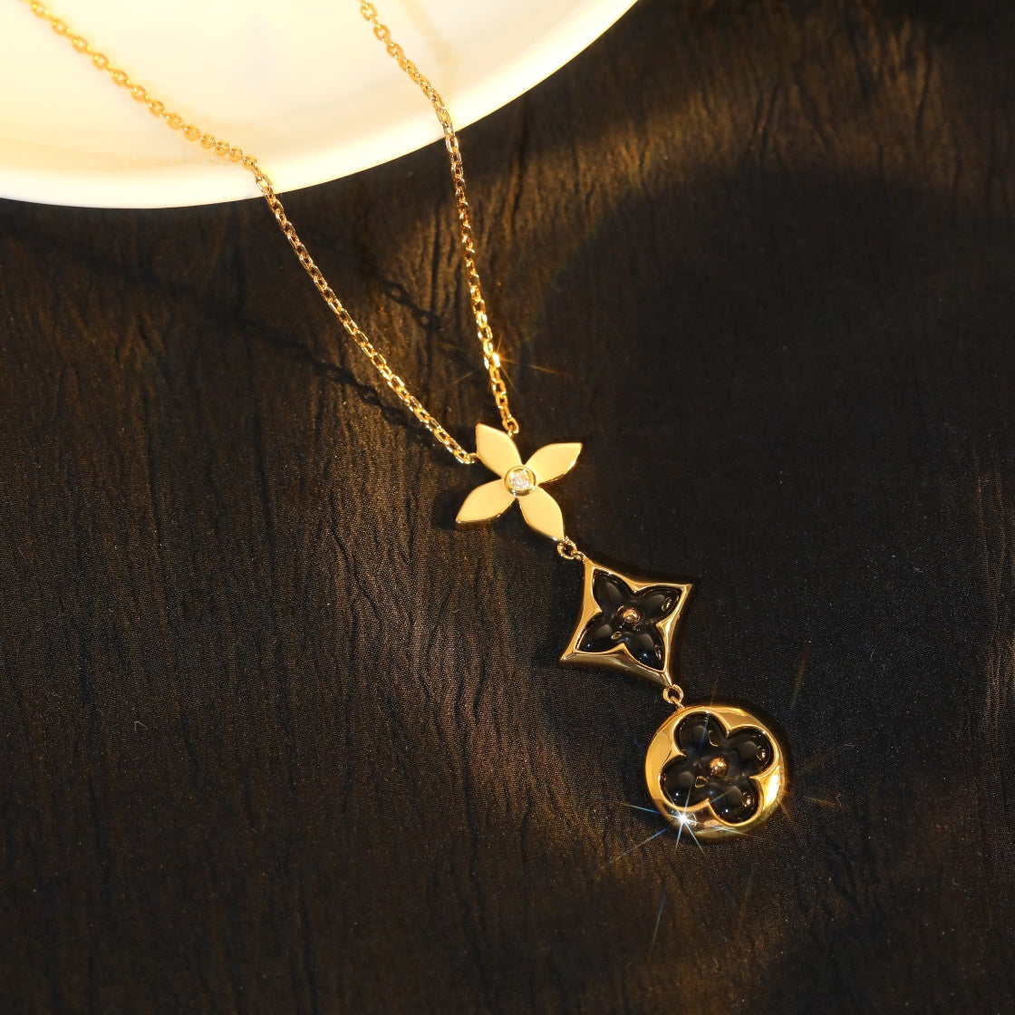 [⭐Haelin Jewelry]STAR AND SUN ONYX PINK GOLD NECKLACE
