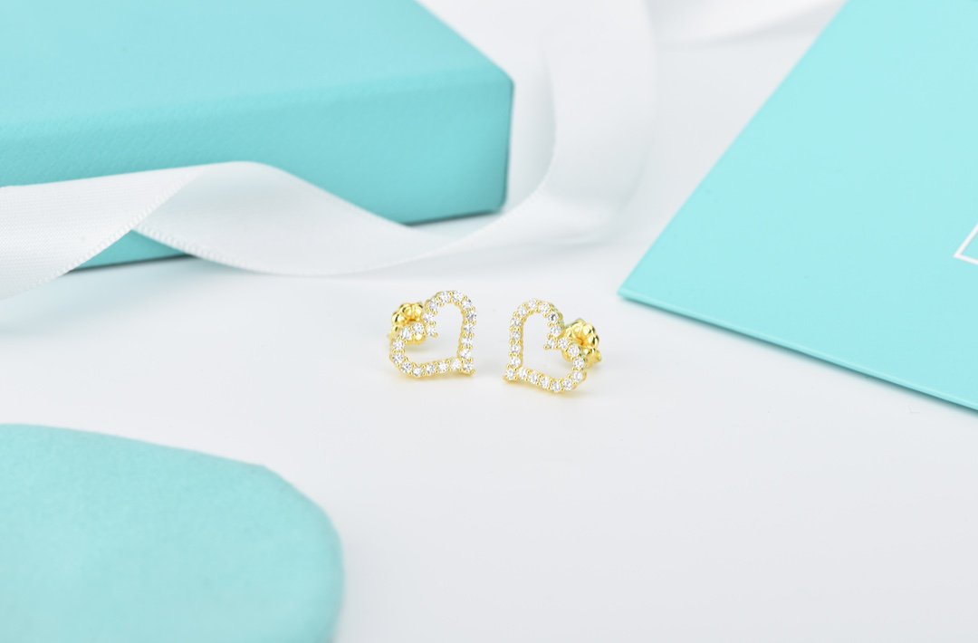 [Haelin Jewelry]OPEN HEART STUD DIAMOND EARRINGS