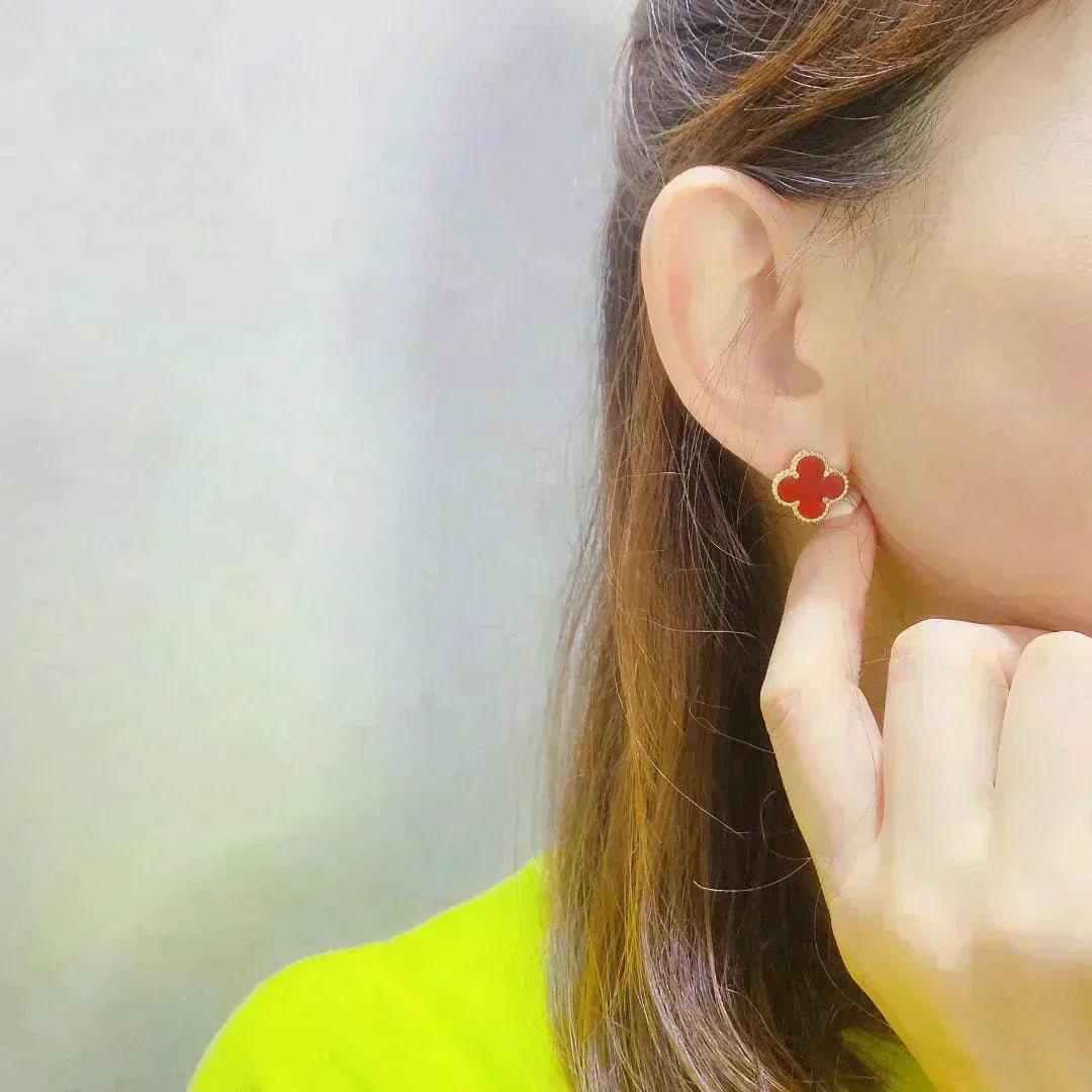 [⭐Haelin Jewelry]CLOVER MEDIUM 1 MOTIFS CARNELIAN  EARRINGS