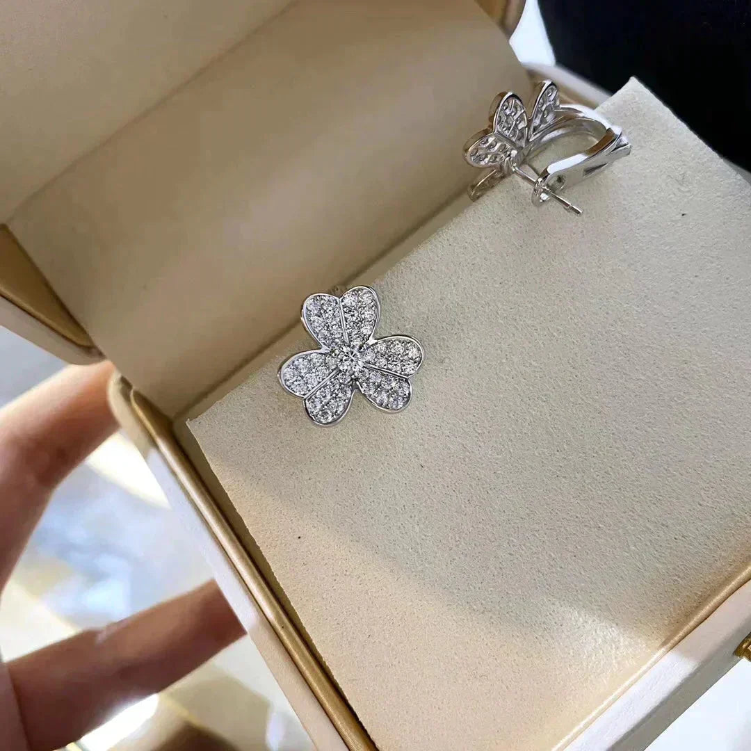 [⭐Haelin Jewelry]CLOVER COMOS DIAMOND EARRINGS SILVER