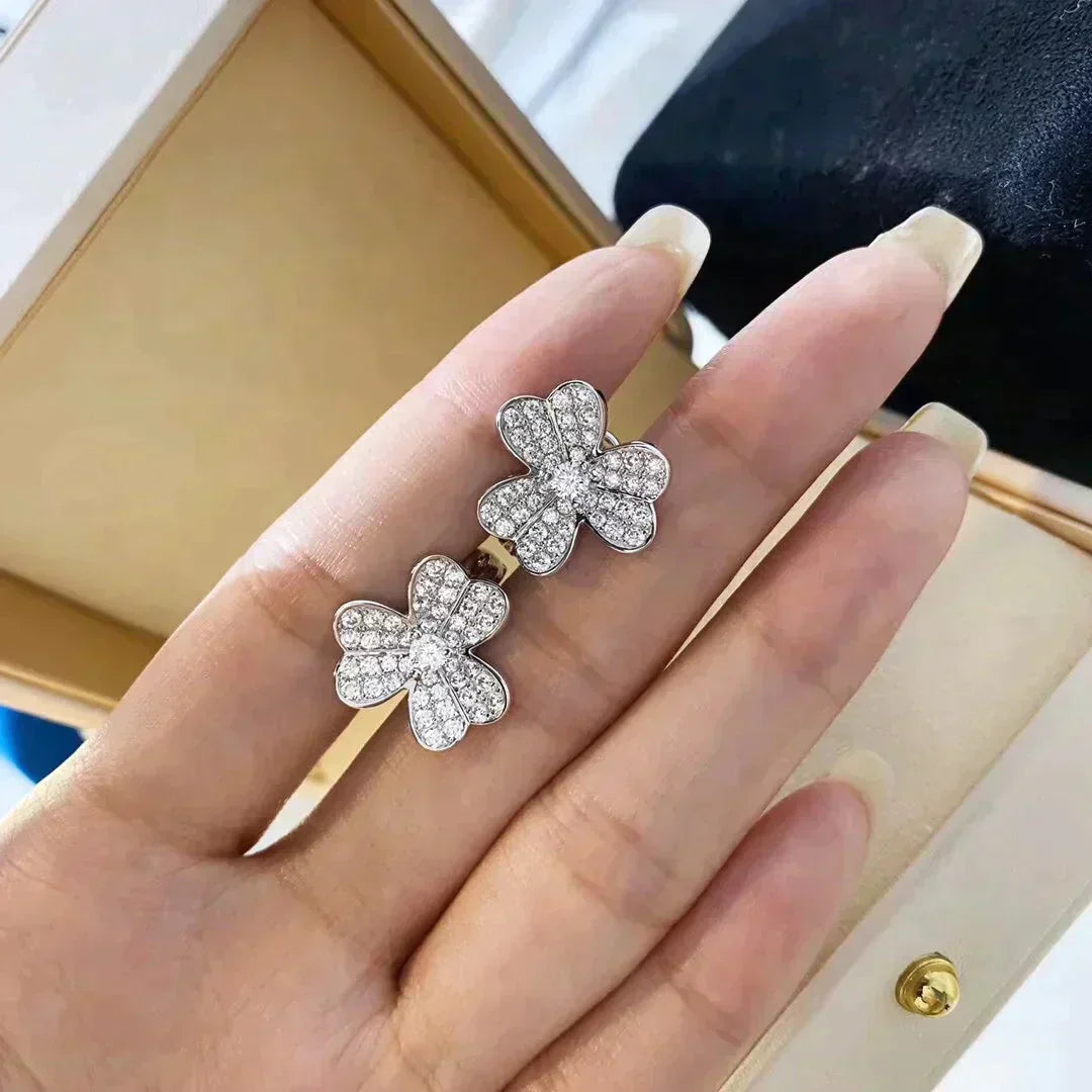 [⭐Haelin Jewelry]CLOVER COMOS DIAMOND EARRINGS SILVER