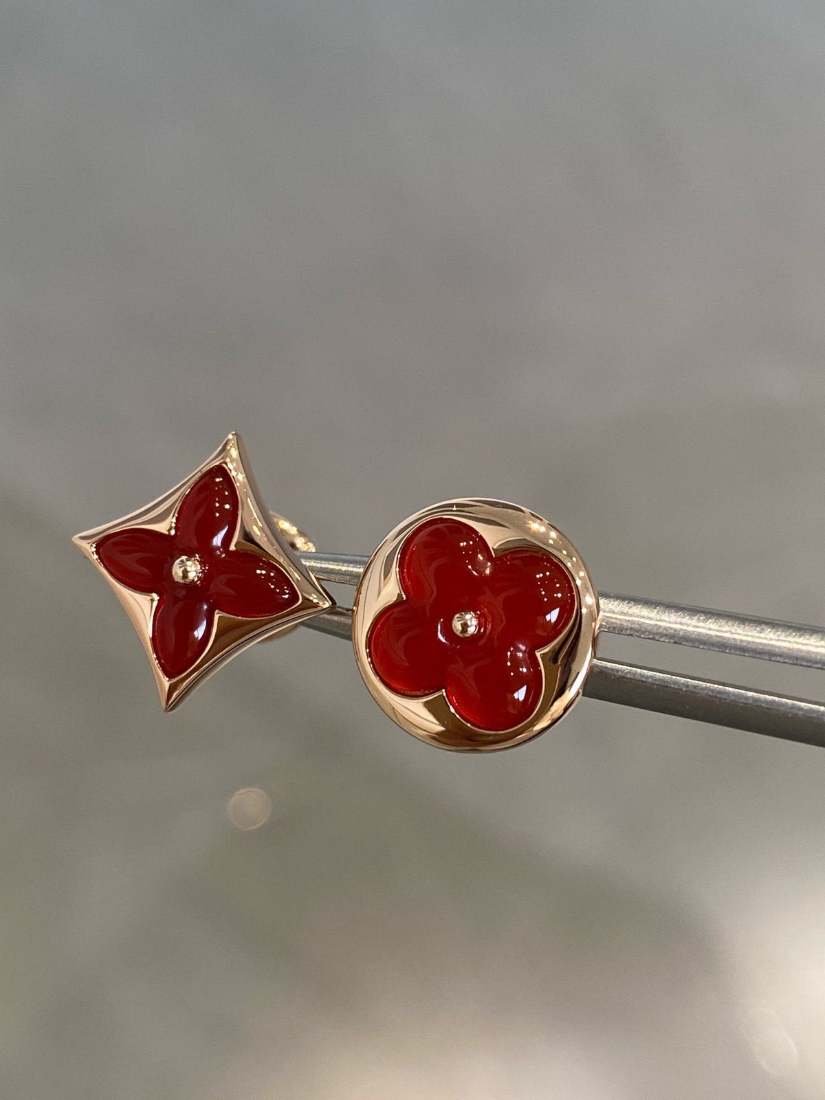[⭐Haelin Jewelry]STAR AND SUN PINK GOLD CARNELIAN STUD EARRINGS