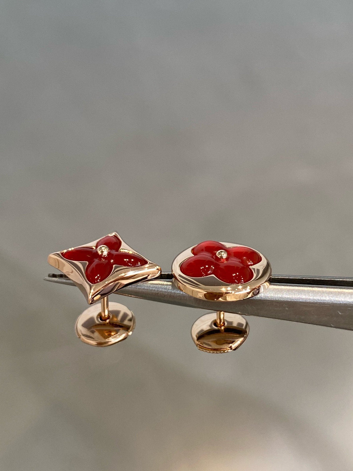 [⭐Haelin Jewelry]STAR AND SUN PINK GOLD CARNELIAN STUD EARRINGS