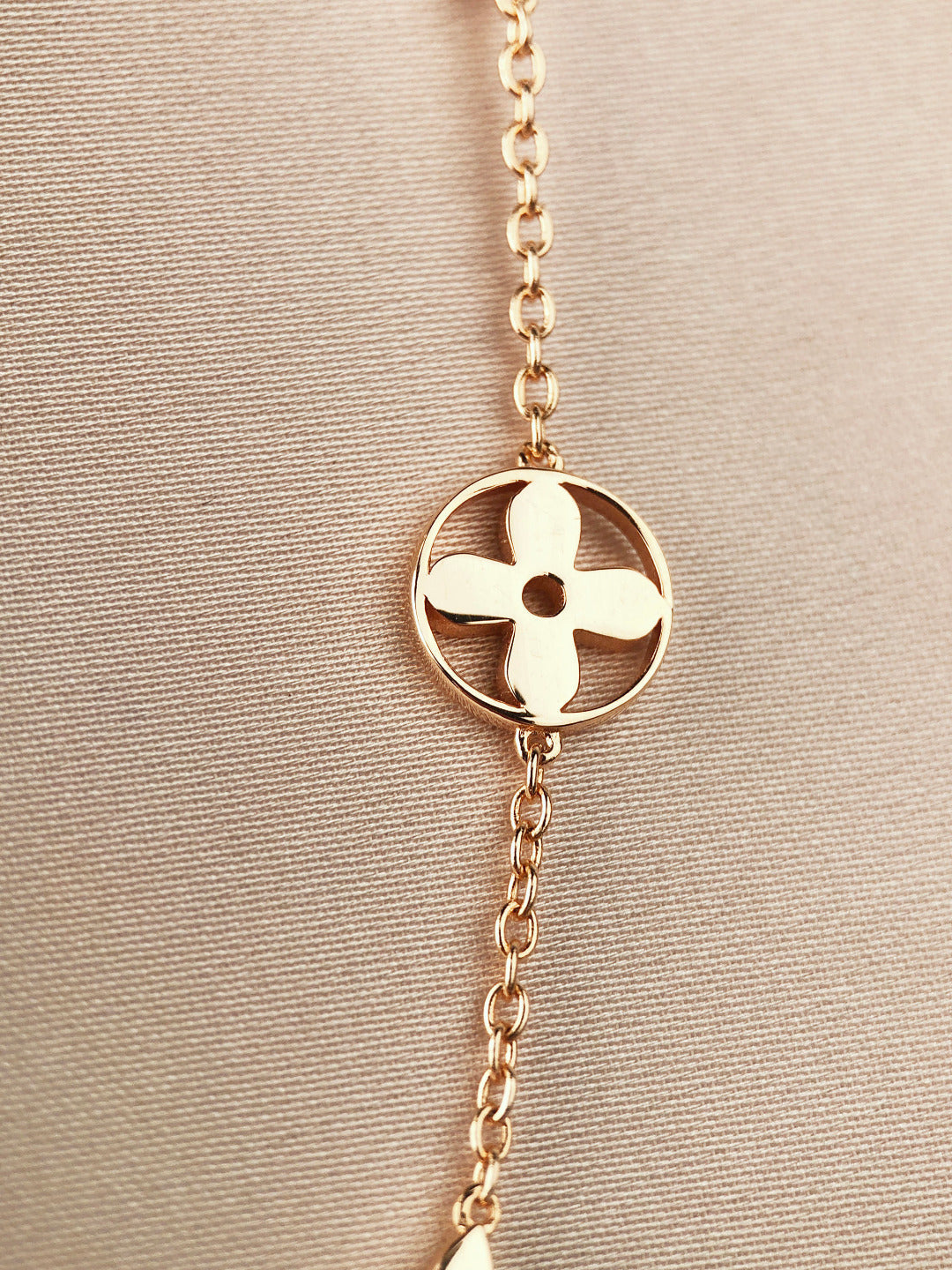 [⭐Haelin Jewelry]STAR AND SUN 7 MOTIFS GOLD BRACELET