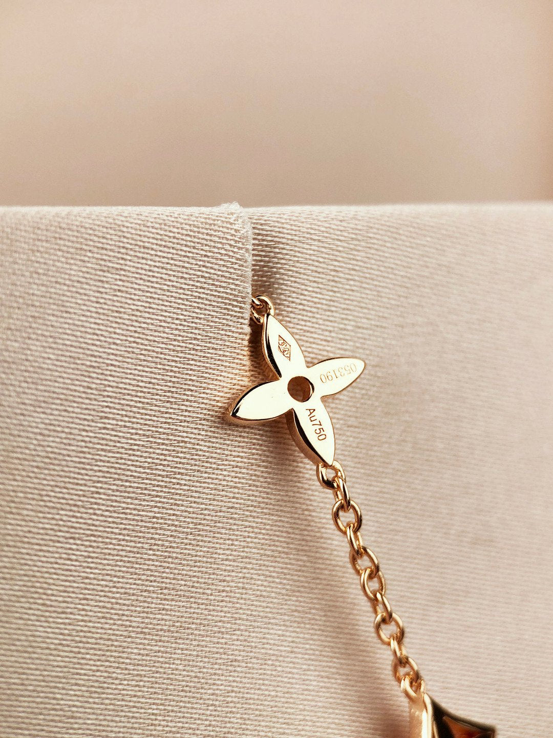 [⭐Haelin Jewelry]STAR AND SUN 7 MOTIFS GOLD BRACELET