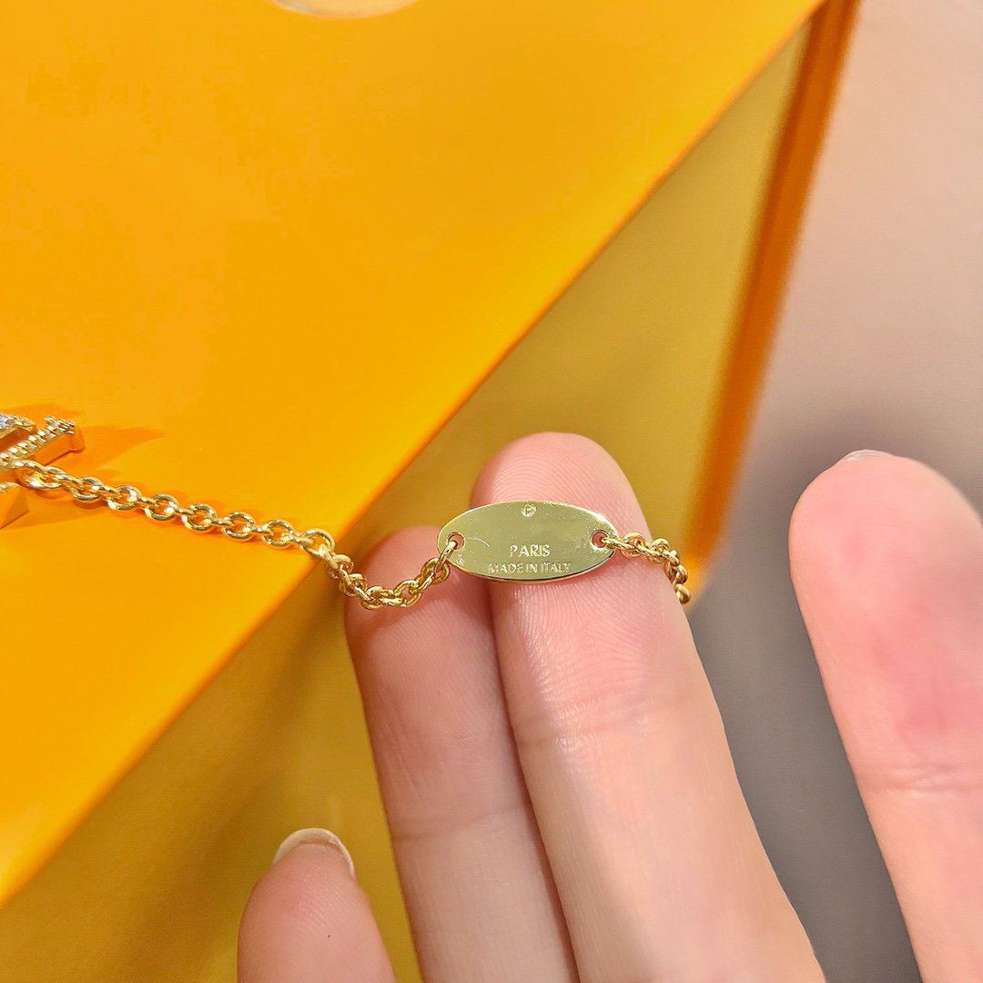 [⭐Haelin Jewelry]LOGO STAR MOTIF GOLD BRACELET