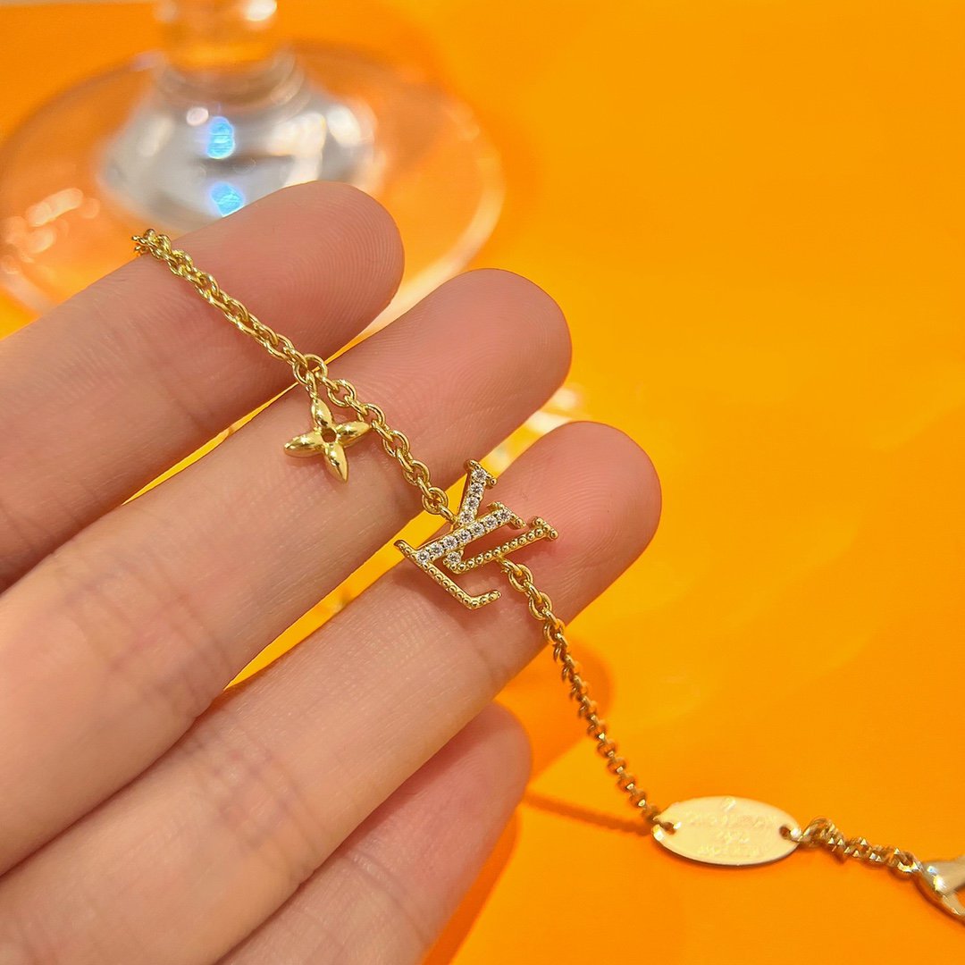 [⭐Haelin Jewelry]LOGO STAR MOTIF GOLD BRACELET