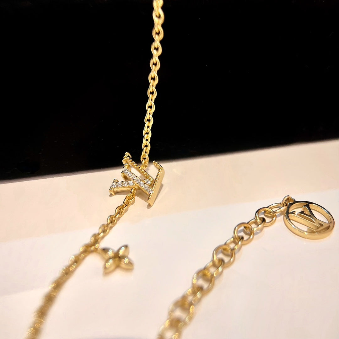 [⭐Haelin Jewelry]LOGO STAR MOTIF GOLD BRACELET