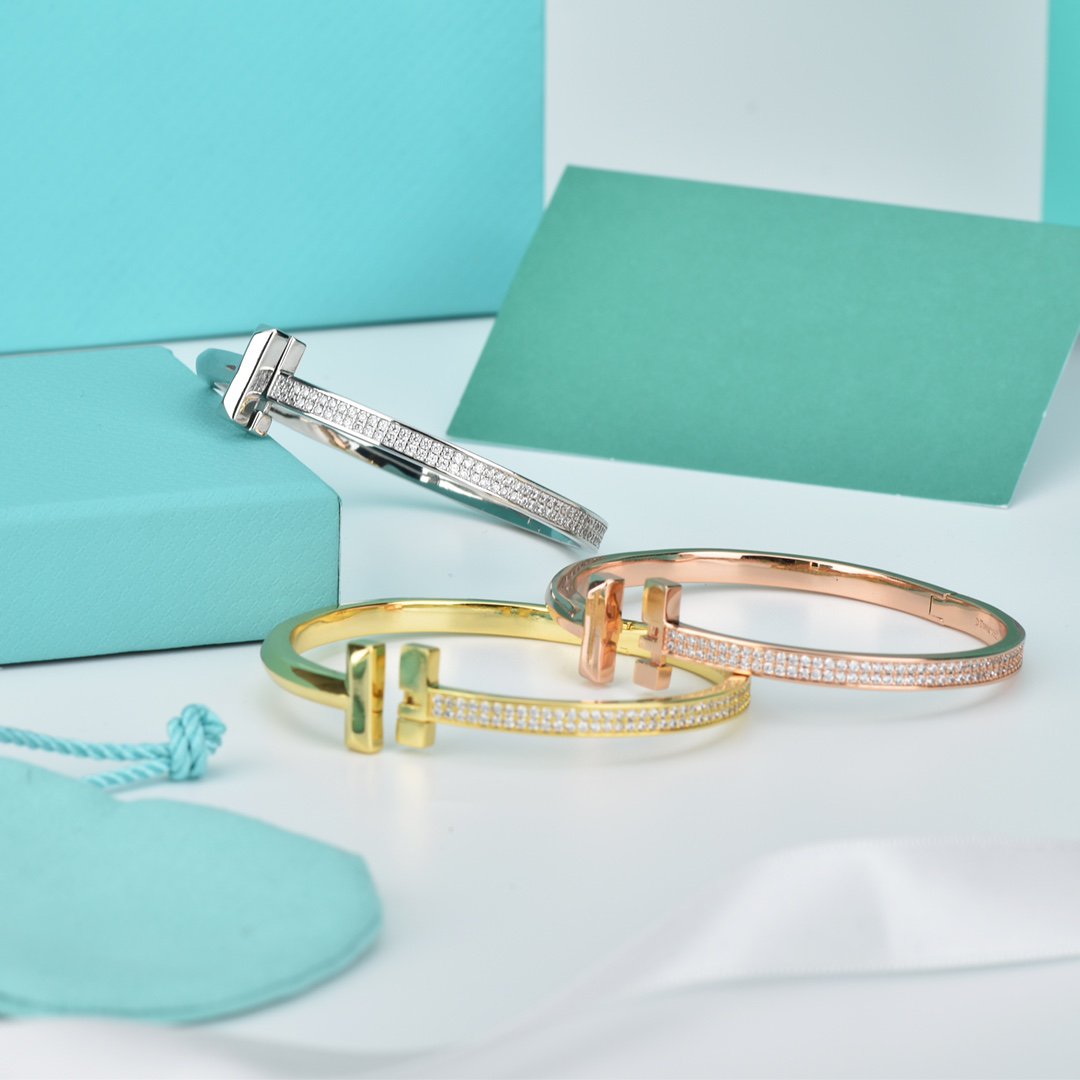 [Haelin Jewelry]WIDE DIAMONDS HINGED BANGLE