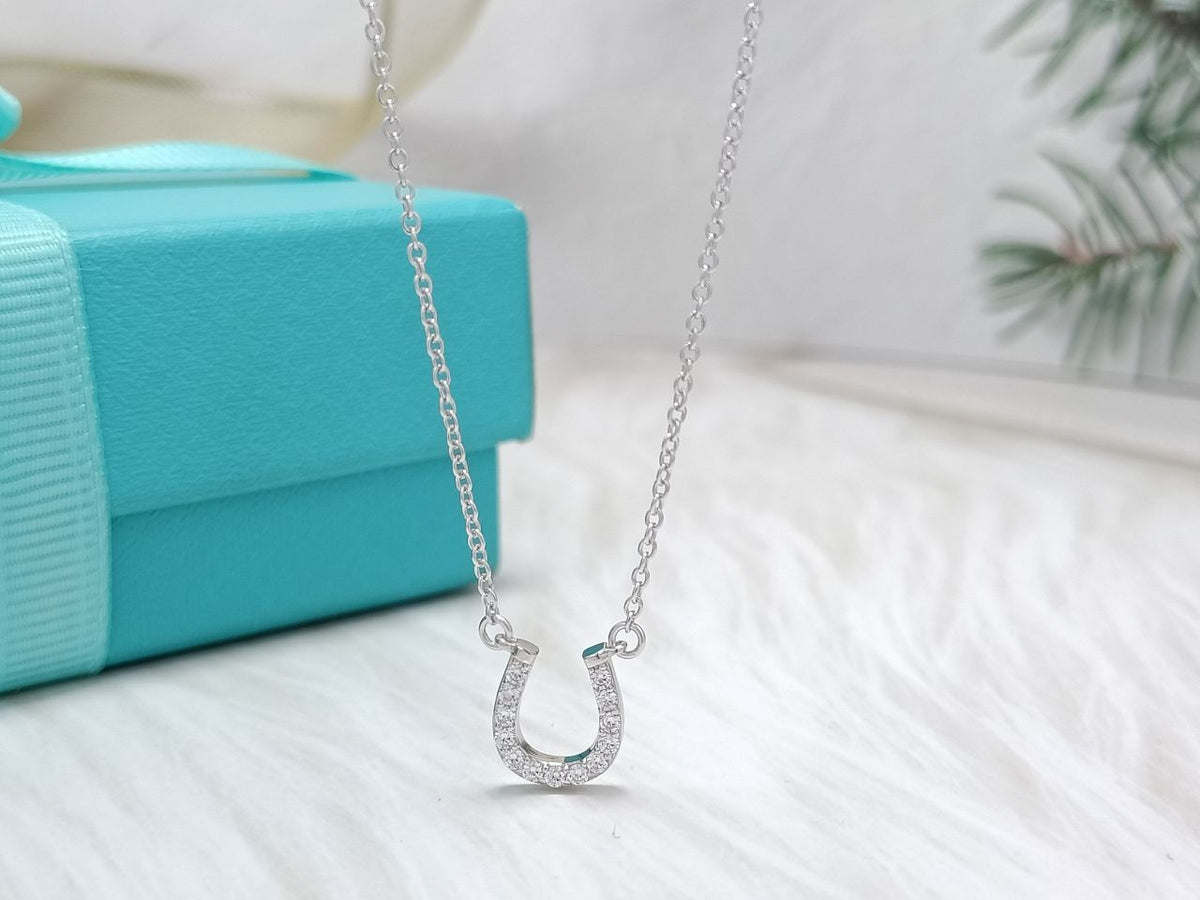 [Haelin Jewelry]U PEDANT DIAMOND NECKLACE