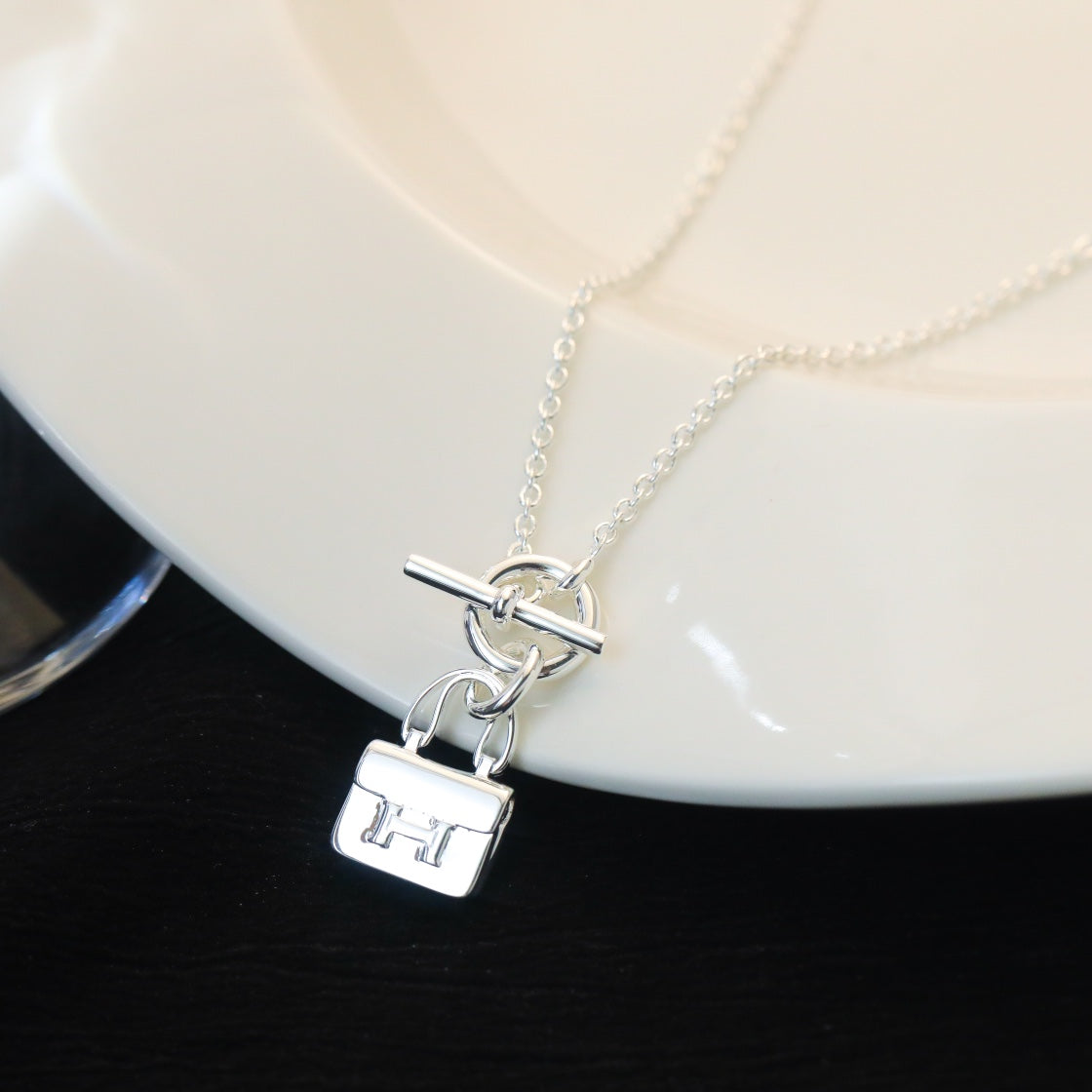 [⭐Haelin Jewelry]POP H PEDANT SILVER NECKLACE