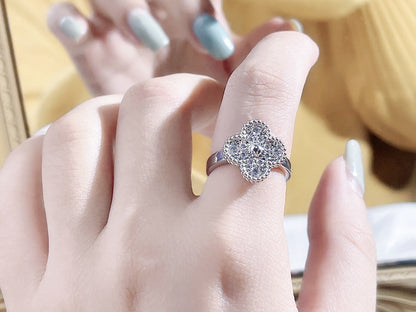 [⭐Haelin Jewelry]CLOVER DIAMOND RING