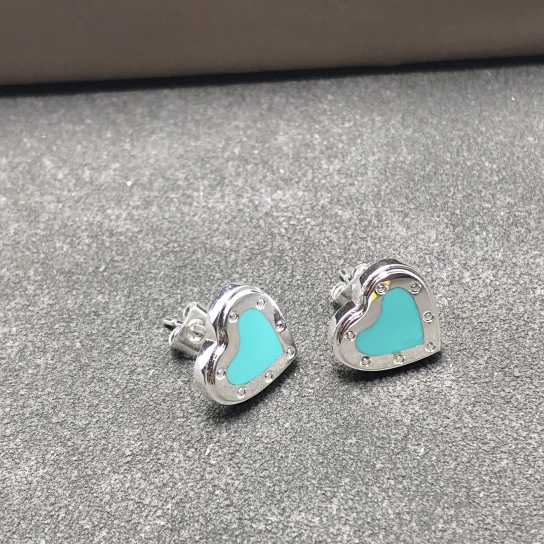 [Haelin Jewelry]HEART STUD SILVER EARRINGS