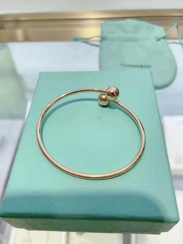 [Haelin Jewelry]CITY HARDWEAR BALL BYPASS BRACELET