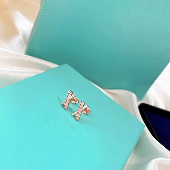 [Haelin Jewelry]X EARRINGS ROSE GOLD DIAMONDS