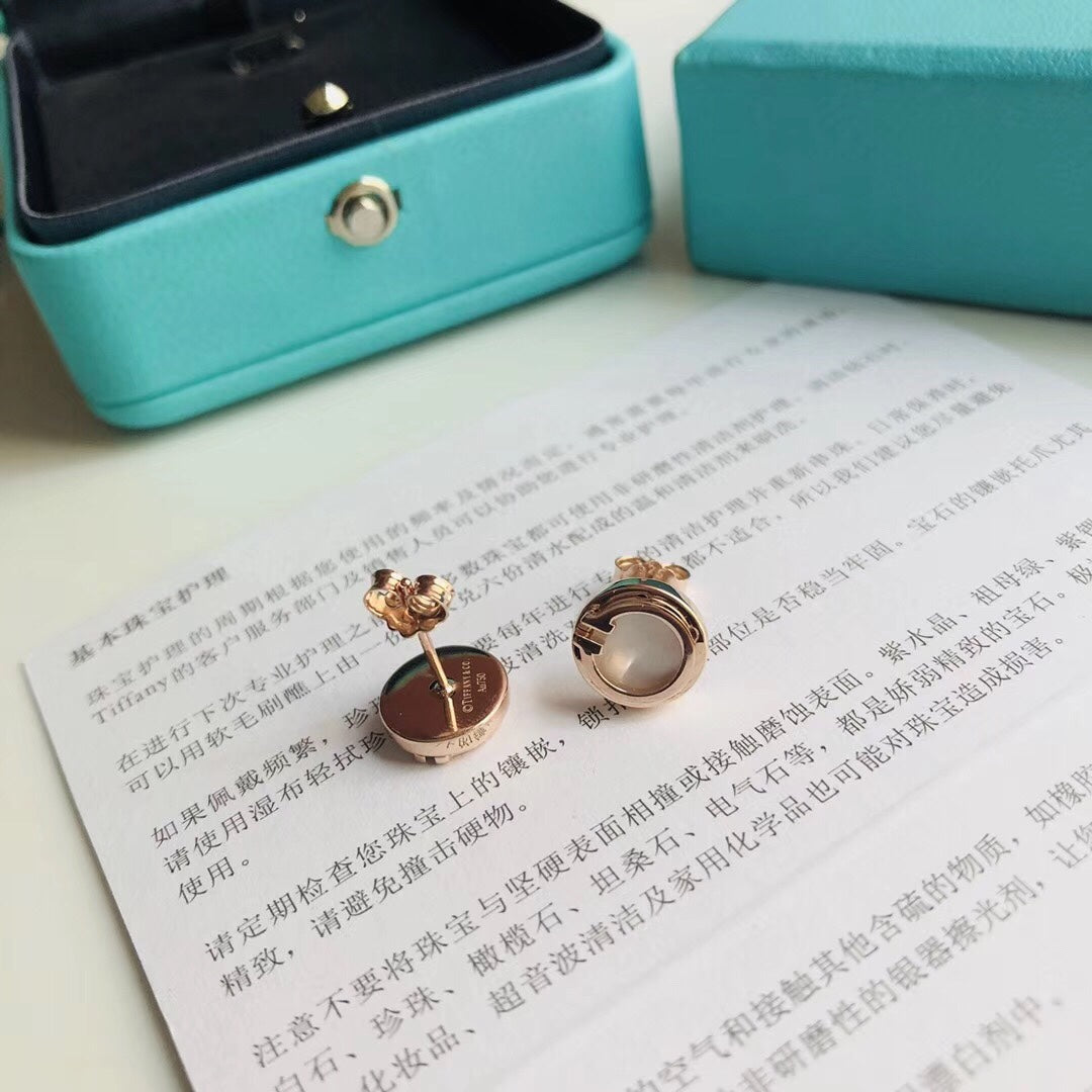 [Haelin Jewelry]PEARL CIRCLE EARRINGS MOTHER