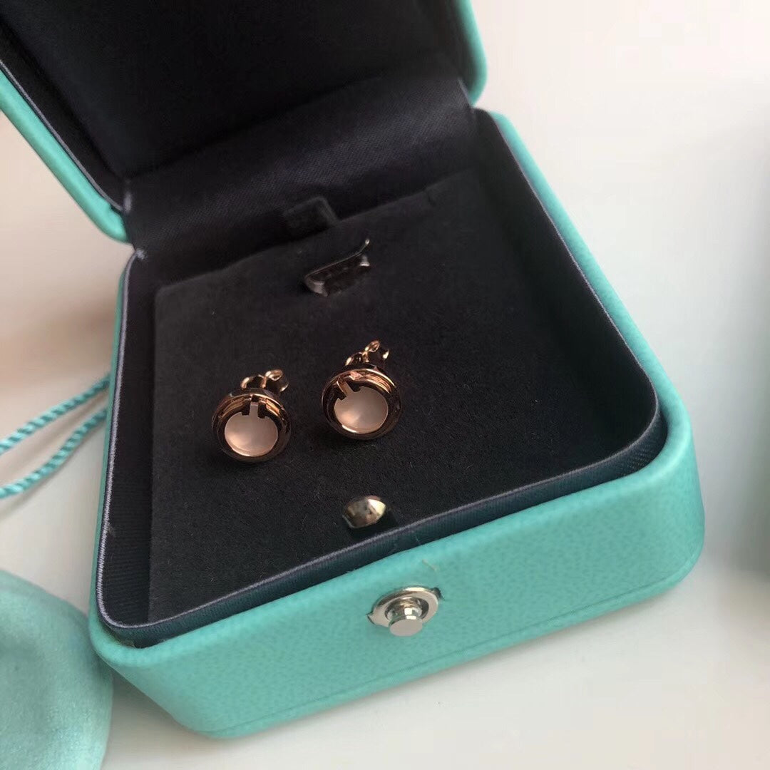 [Haelin Jewelry]PEARL CIRCLE EARRINGS MOTHER
