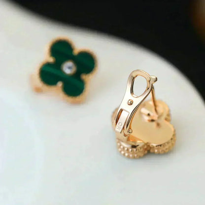 [⭐Haelin Jewelry]CLOVER MEDIUM 1 MOTIFS MALACHITE DIAMOND EARRINGS