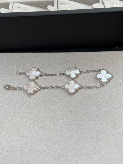 [⭐Haelin Jewelry]CLOVER WHITE PEARL MOP 5 MOTIF BRACELET COLLECTION
