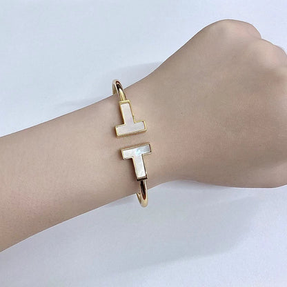[Haelin Jewelry]T WIDE MOP OPEN BRACELET
