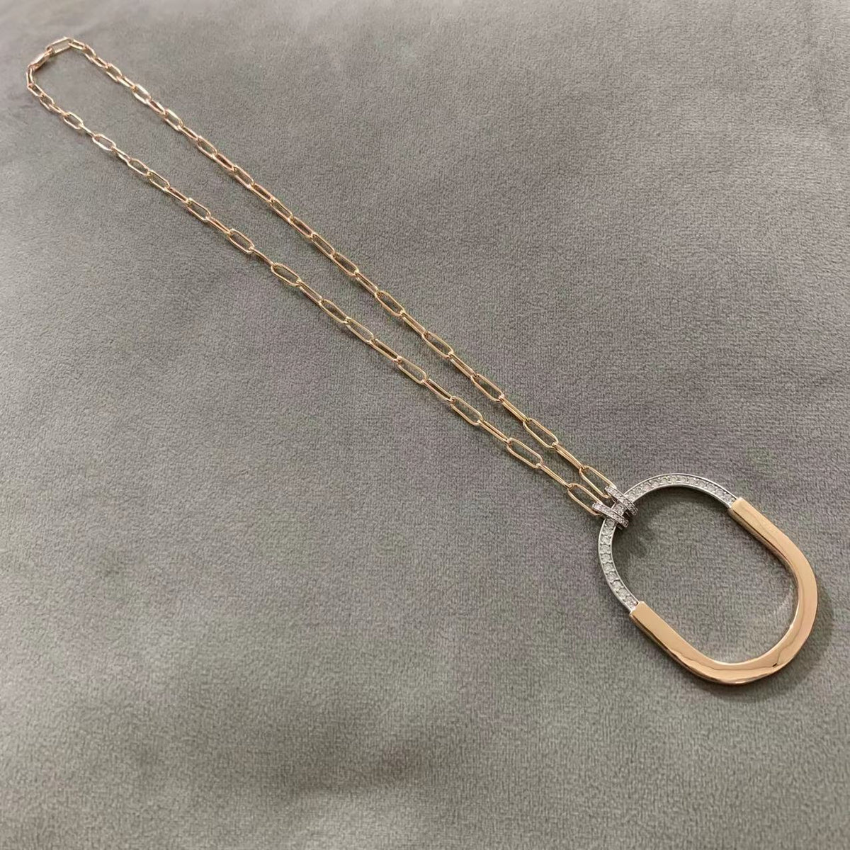 [Haelin Jewelry]LOCK DIAMOND NECKLACE