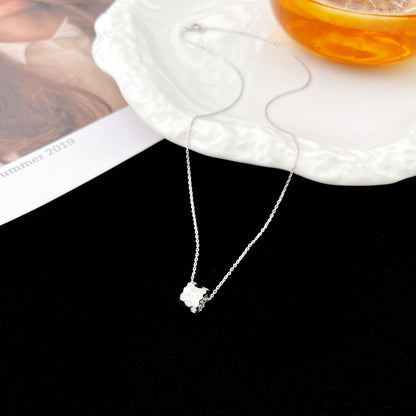 [⭐Haelin Jewelry]BEE MINI PEDANT DIAMOND NECKLACE