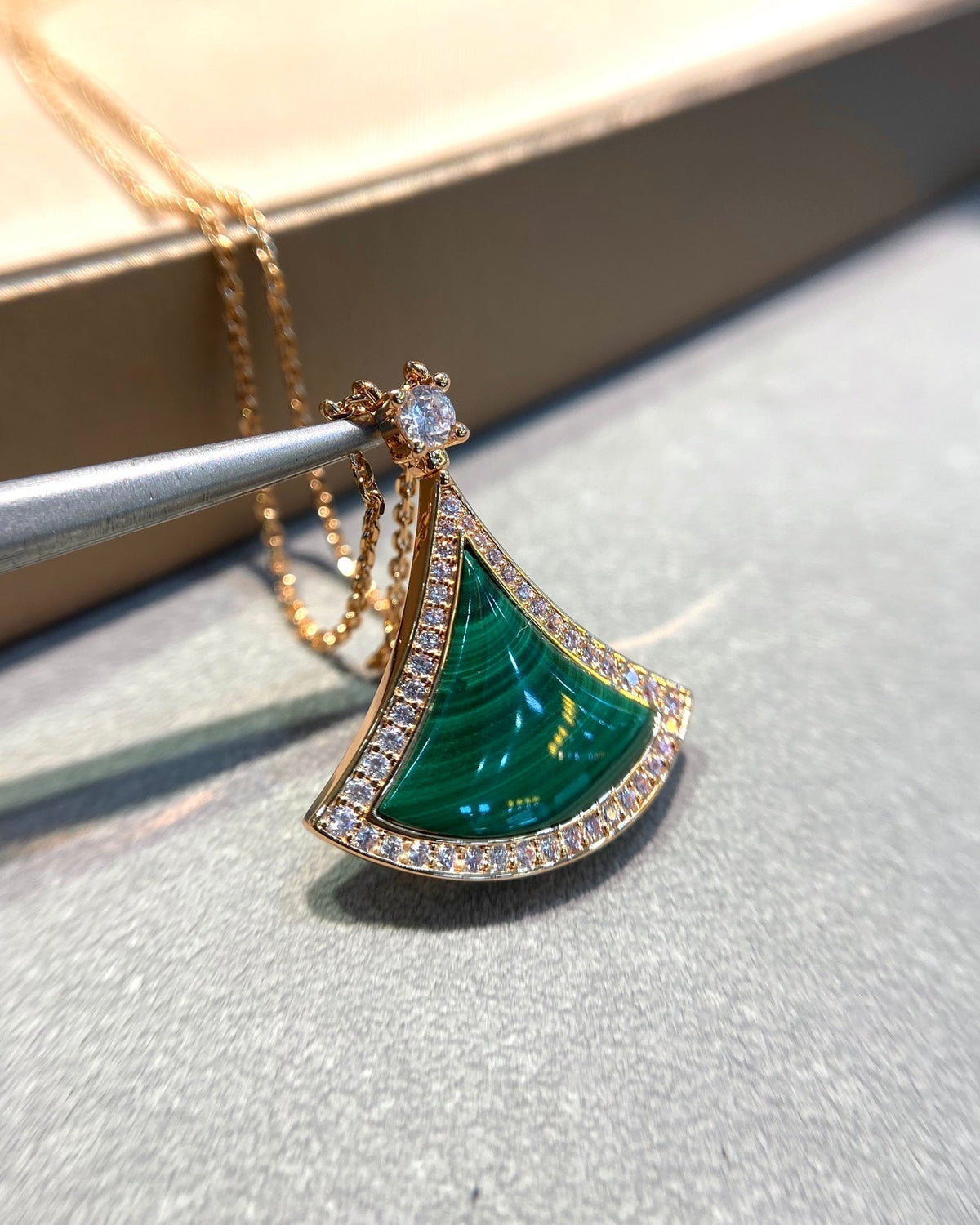 [⭐Haelin Jewelry]DREAM MALACHITE DIAMOND PAVED PINK GOLD NECKLACE