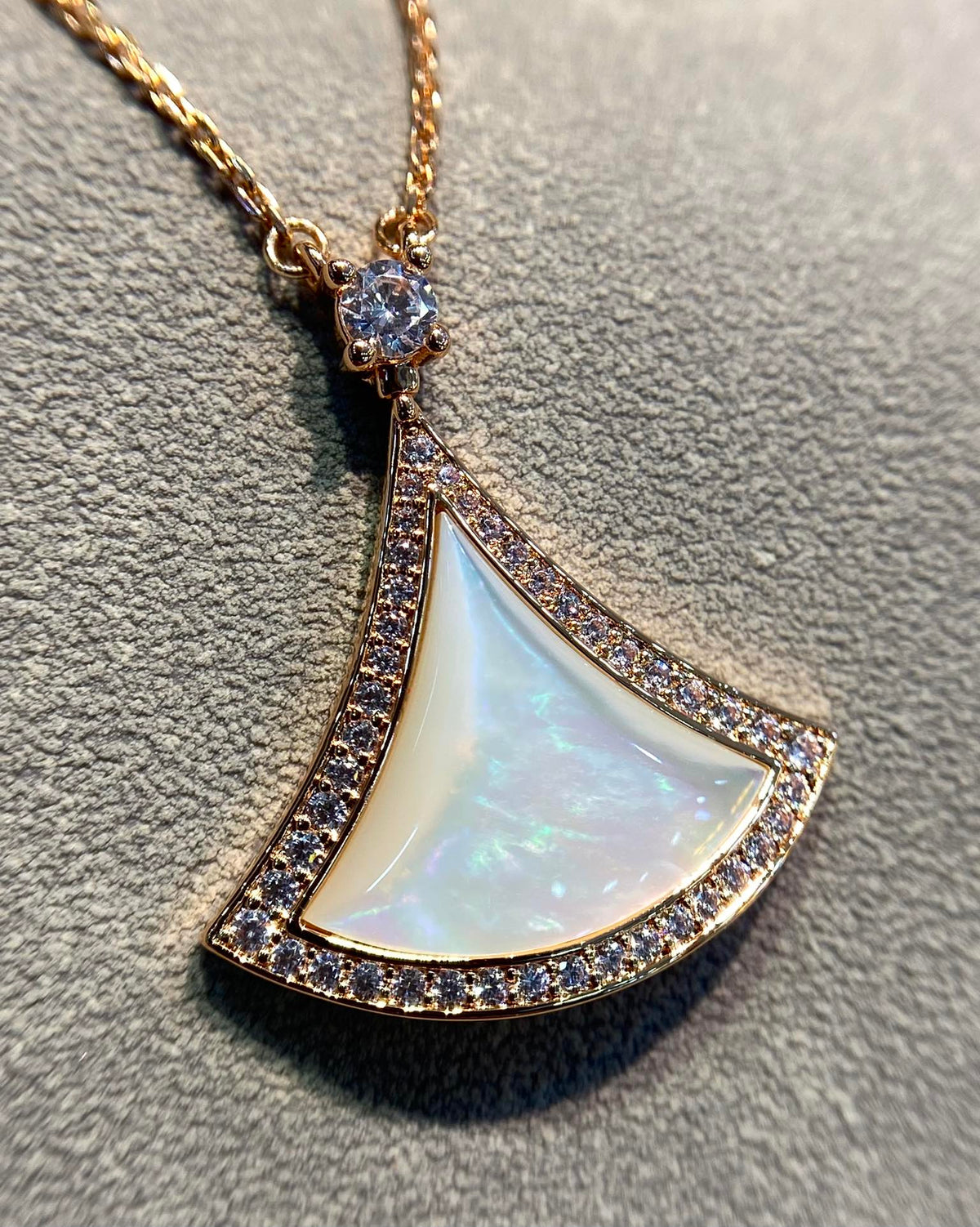 [⭐Haelin Jewelry]DREAM MOP DIAMOND PAVED PINK GOLD NECKLACE