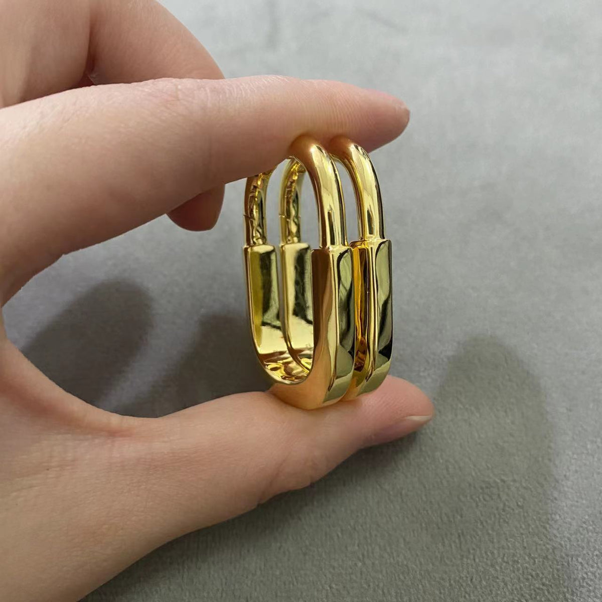 [Haelin Jewelry]LOCK MEDIUM EARRINGS