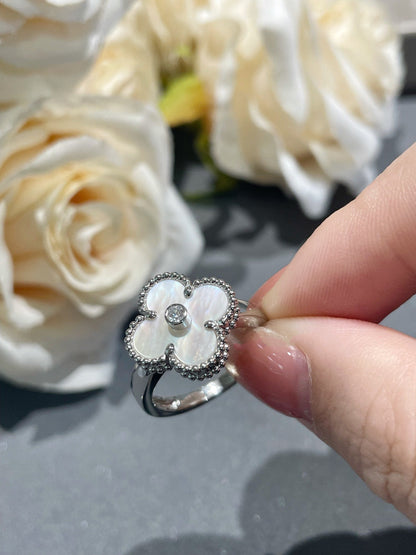 [⭐Haelin Jewelry]CLOVER SILVER MOP DIAMOND RING
