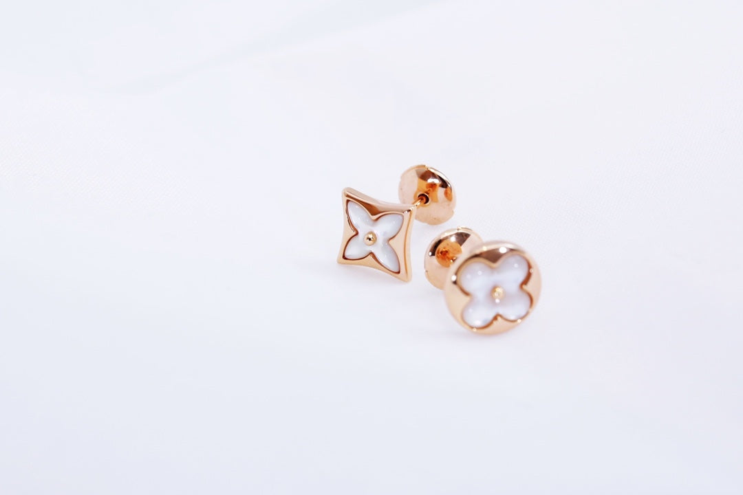 [⭐Haelin Jewelry]STAR AND SUN PINK GOLD MOP STUD EARRINGS