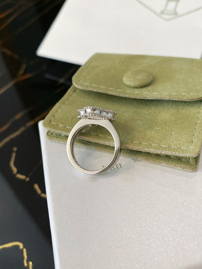 [⭐Haelin Jewelry]CLOVER SILVER RING