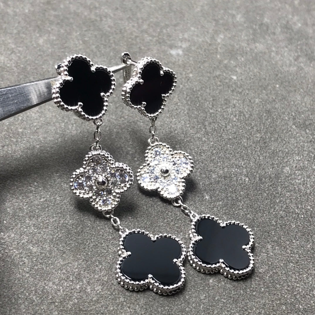 [⭐Haelin Jewelry]CLOVER 3 MOTIF DIAMOND ONYX SILVER EARRINGS