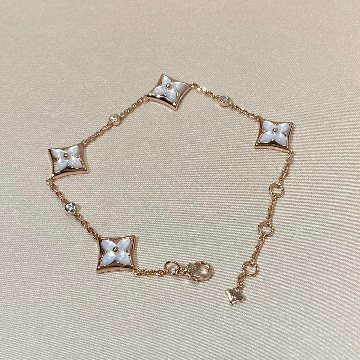 [⭐Haelin Jewelry]STAR 4 MOTIF MOP DIAMOND PINK GOLD BRACELET