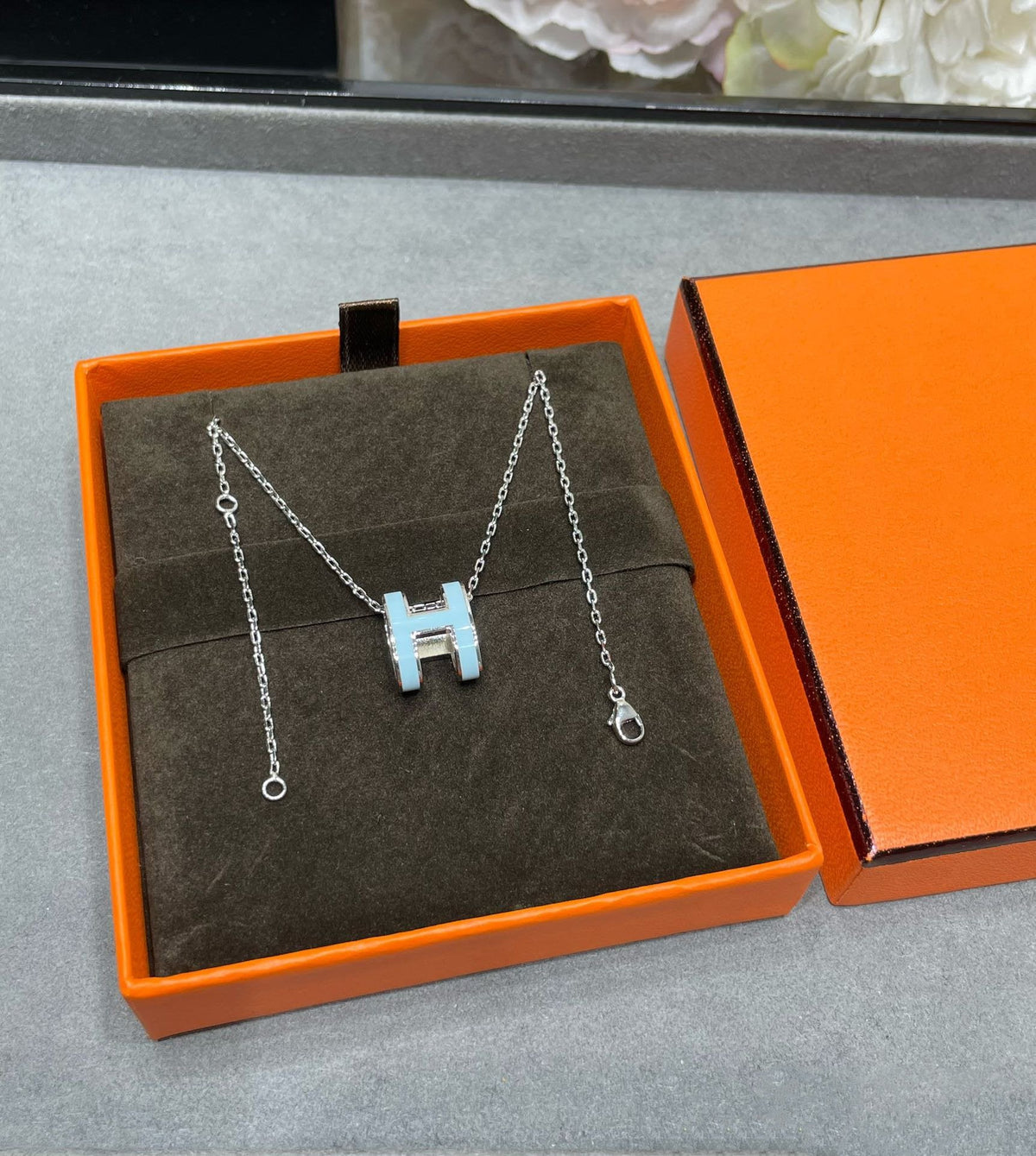 [⭐Haelin Jewelry]POP H SKY BLUE NECKLACE