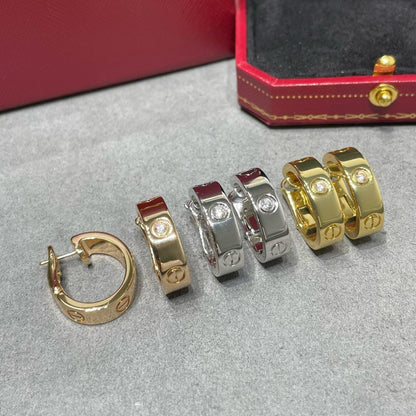 [⭐Haelin Jewelry]LOVE 5.5MM 1 DIAMOND EARRINGS