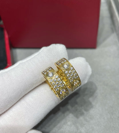 [⭐Haelin Jewelry]LOVE 5.5MM DIAMOND PAVED EARRINGS