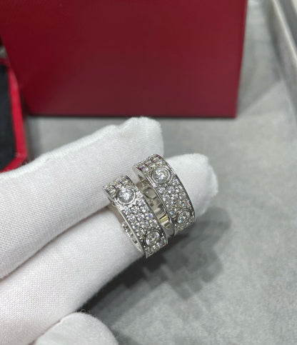 [⭐Haelin Jewelry]LOVE 5.5MM DIAMOND PAVED EARRINGS