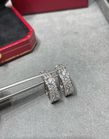 [⭐Haelin Jewelry]LOVE 5.5MM DIAMOND PAVED EARRINGS