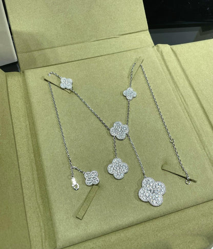 [⭐Haelin Jewelry]CLOVER 6 MOTIF DIAMOND PAVED NECKLACE