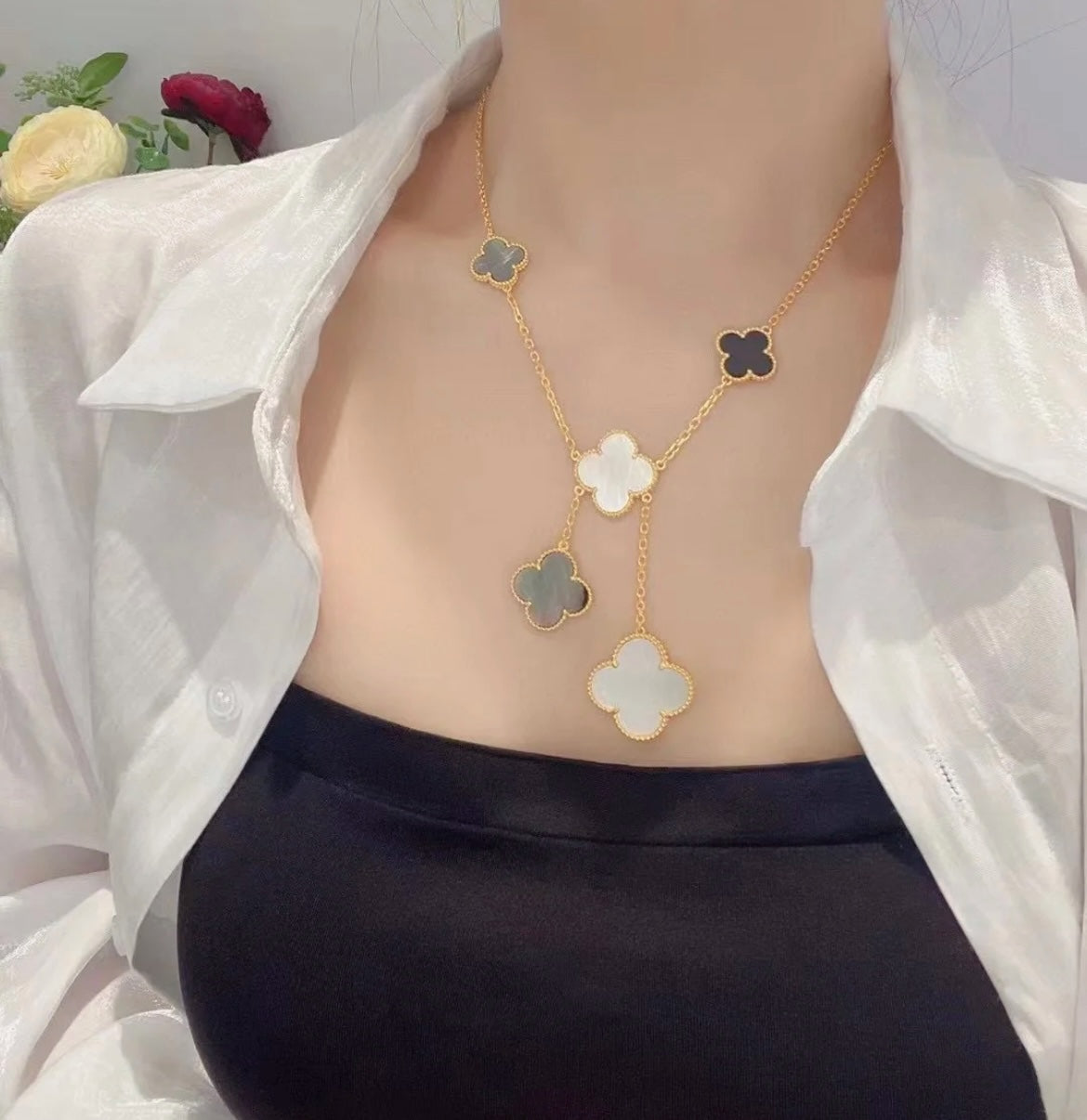 [⭐Haelin Jewelry]CLOVER 6 MOTIF MOP ONYX GOLD NECKLACE