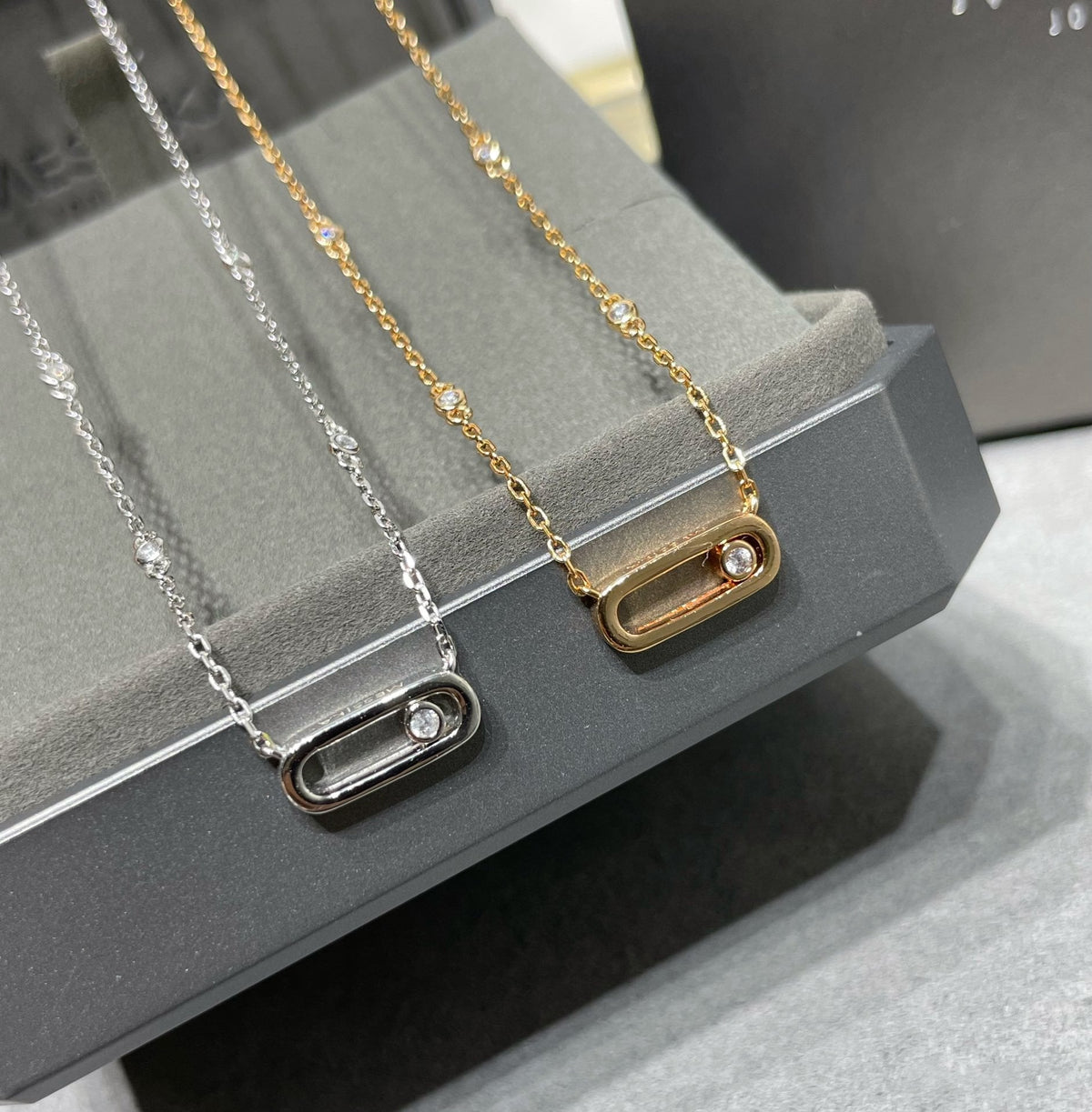 [⭐Haelin Jewelry]MOVE UNO DIAMOND NECKLACE