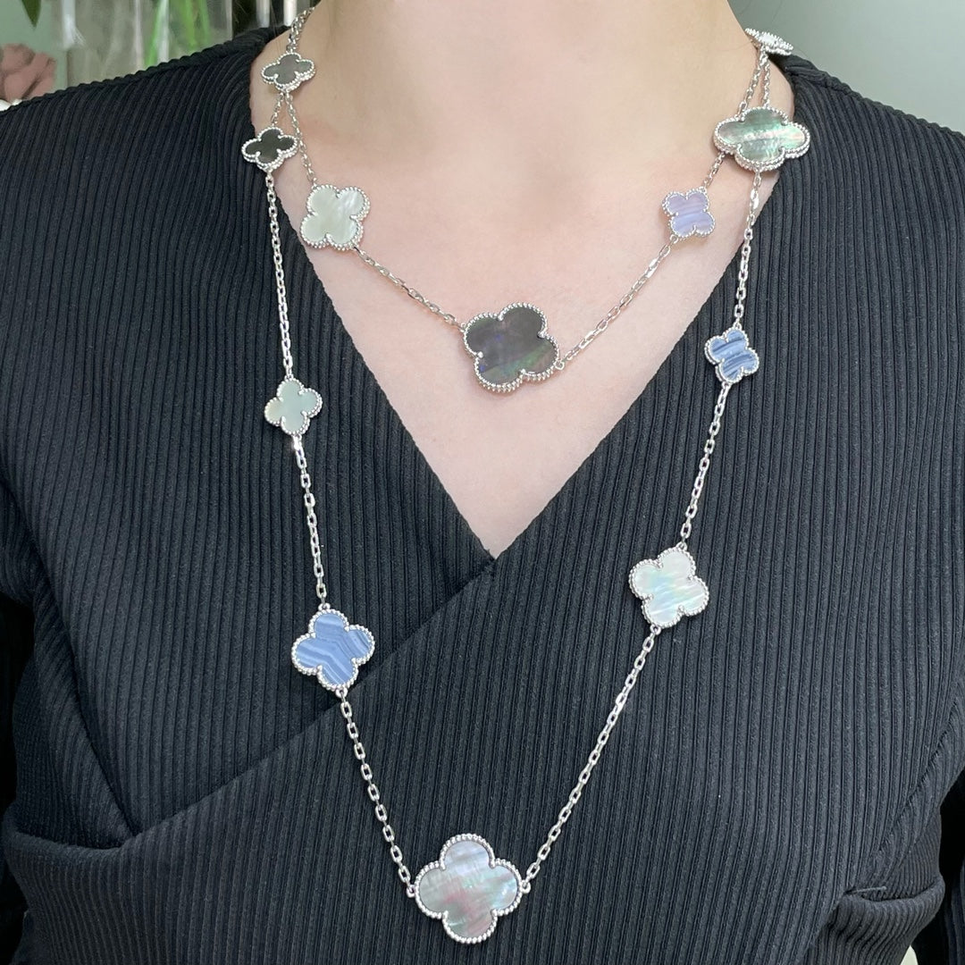 [⭐Haelin Jewelry]CLOVER 16 MOTIF CHALCEDONY MOP SILVER NECKLACE